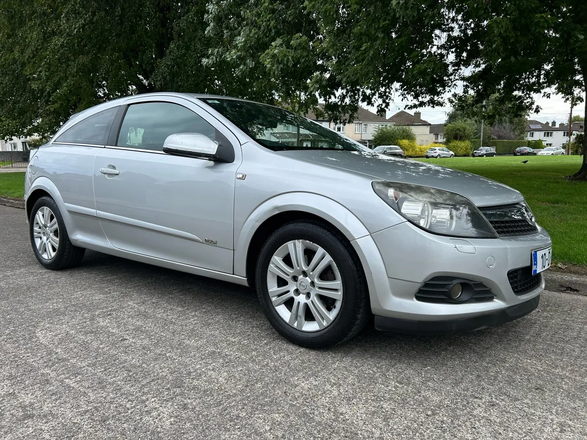 2010 Opel Astra 1.4 Sport Design // New NCT - Image 1