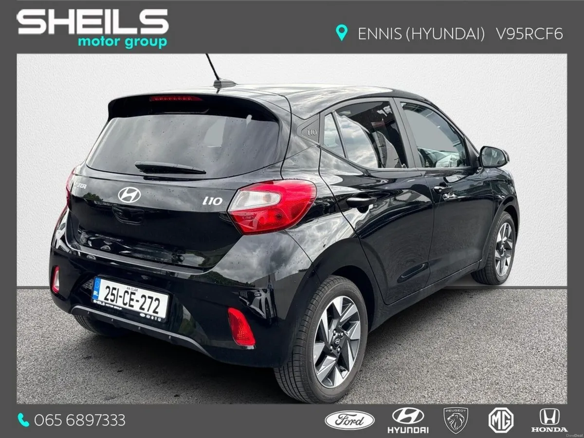 Hyundai i10 Deluxe Plus *EX DEMO* - Image 2