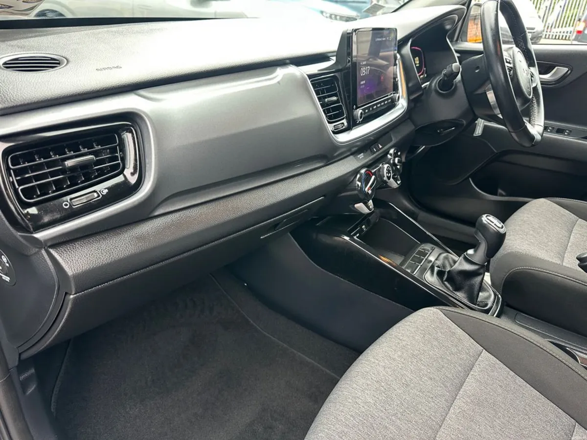Kia Stonic K2 1.0 Petrol 2024 (242) - Image 6