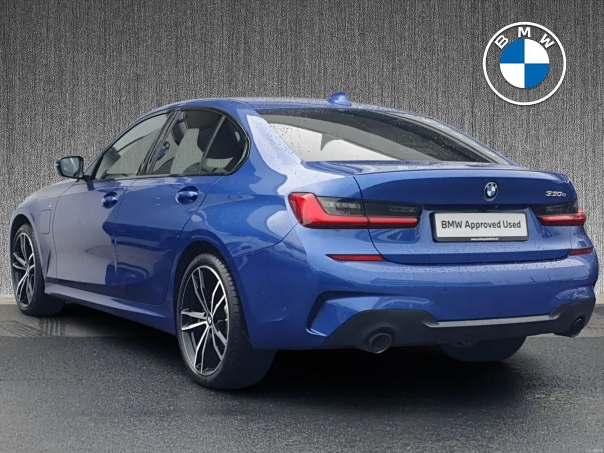 BMW 3-Series 330e M Sport Auto - Image 2