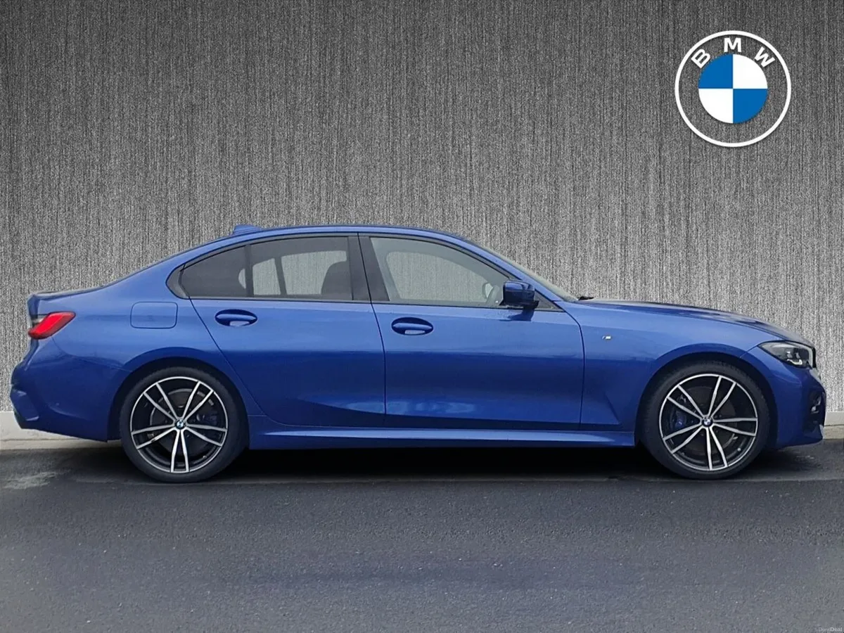 BMW 3-Series 330e M Sport Auto - Image 3