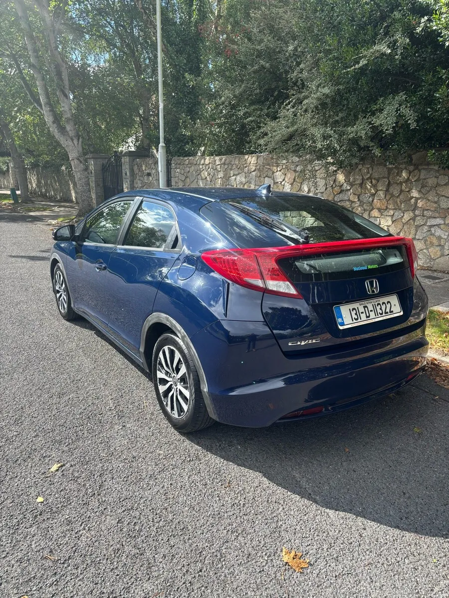 Honda civic - Image 2