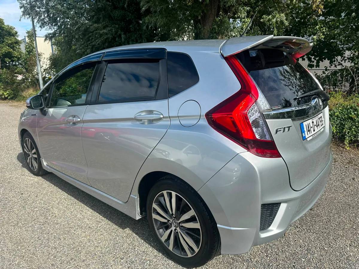 Honda Fit Hybrid S-Model - Image 3