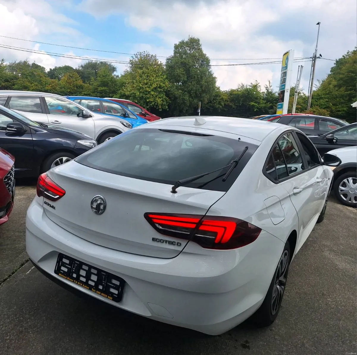 172 Vauxhall Insignia 1.6 CDTi Nav Design NEW NCT - Image 5