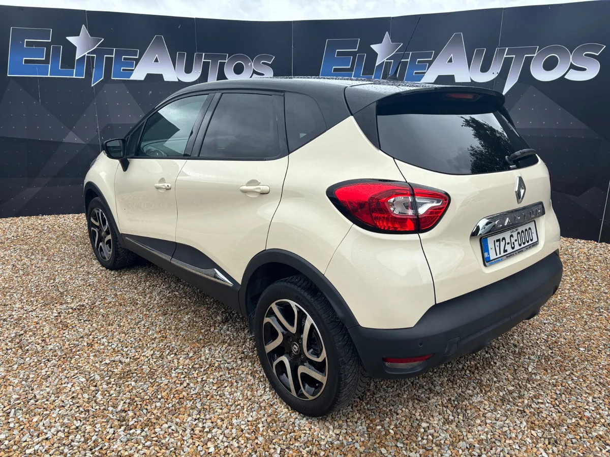 Renault Captur TCE 1.2  Automatic 2017 - Image 3