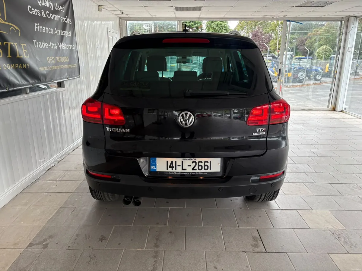 2014 Volkswagen Tiguan  2.0TDI Sport low km - Image 5
