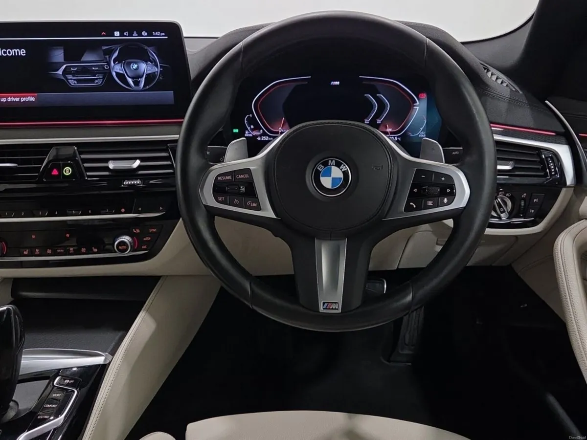 BMW 5-Series 520d M Sport Saloon - Image 5