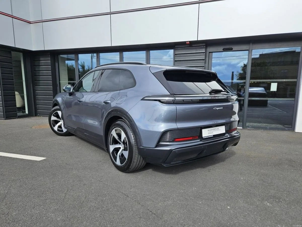 Porsche Cayenne Electric - Image 2