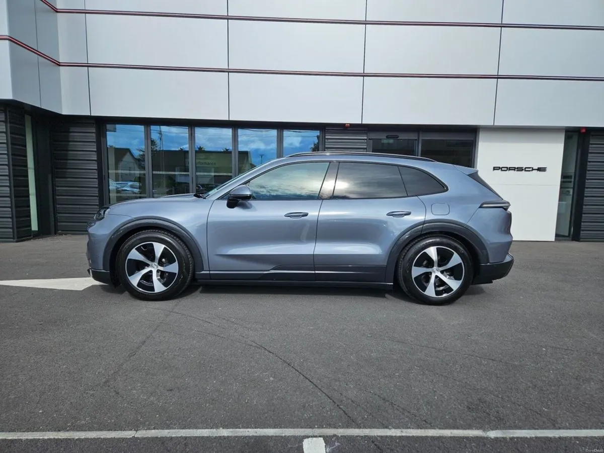 Porsche Cayenne Electric - Image 3