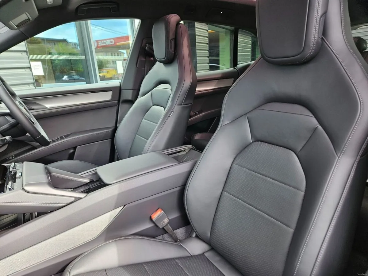 Porsche Cayenne Electric - Image 5