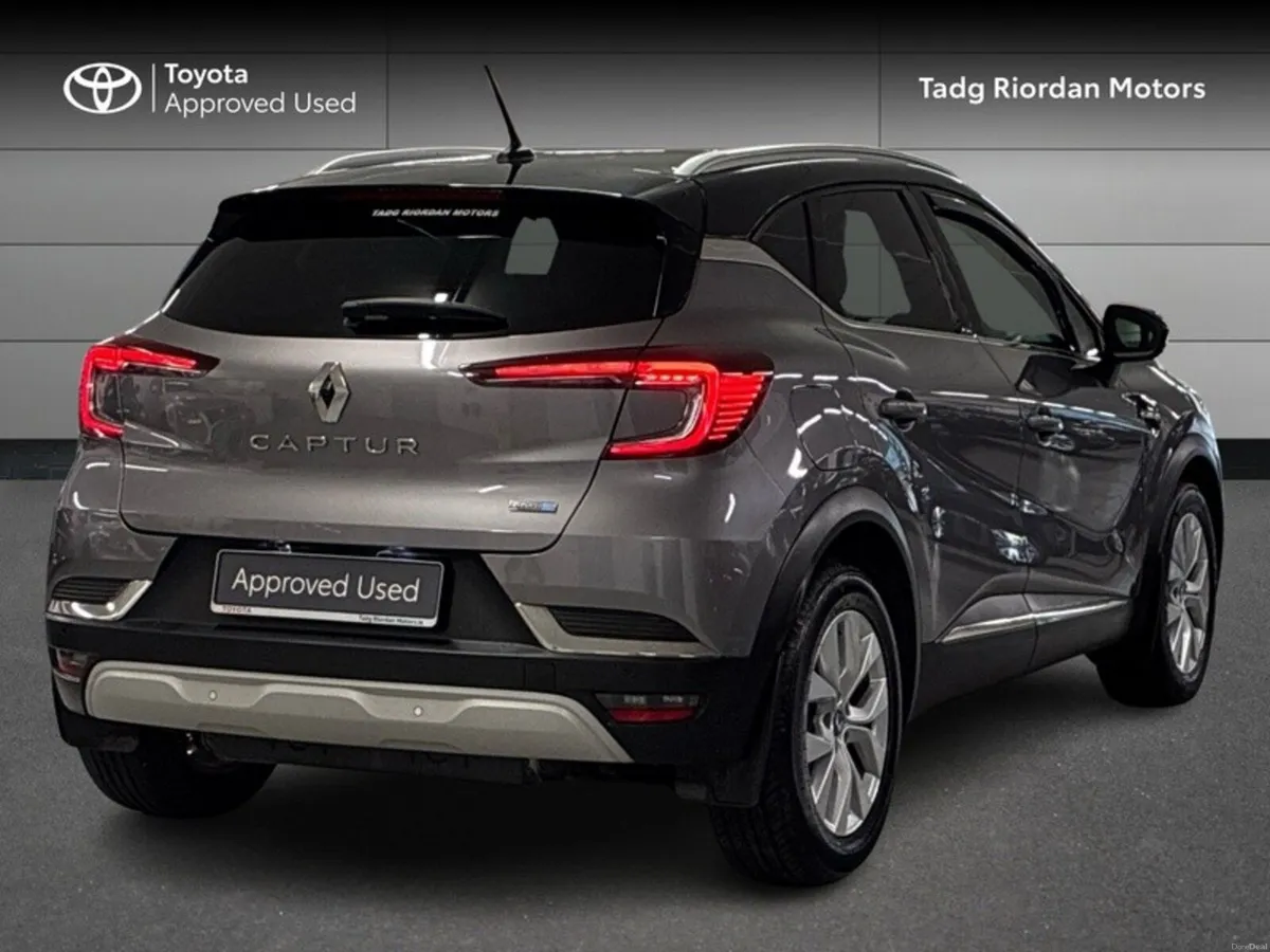 Renault Captur E-TECH P S EDITION PLUG-IN HYBRID - Image 2