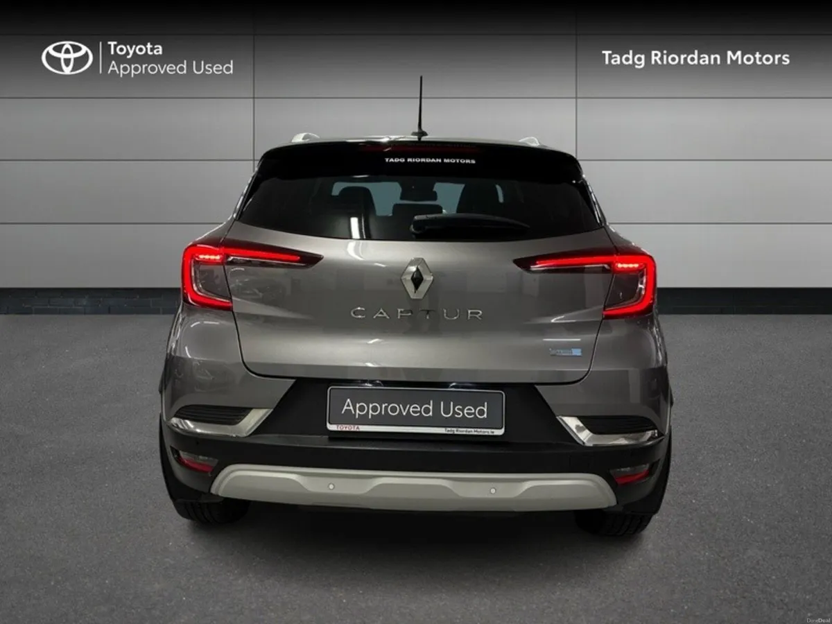 Renault Captur E-TECH P S EDITION PLUG-IN HYBRID - Image 4