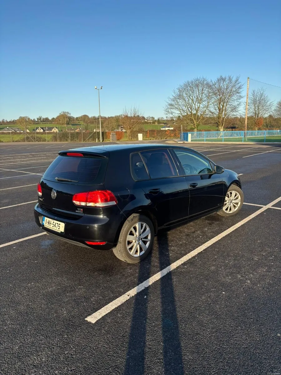 Volkswagen Golf 2011 - Image 6