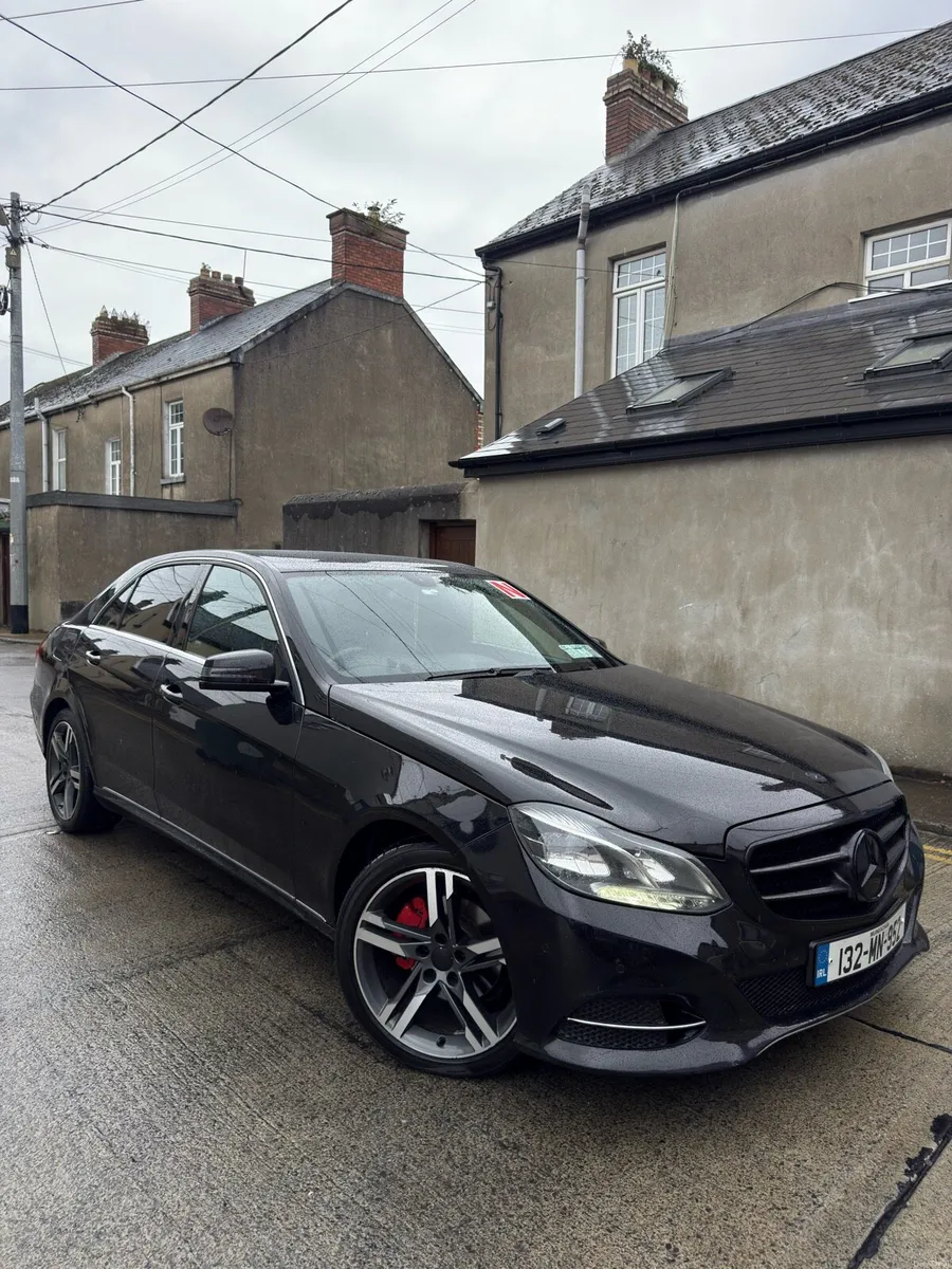Mercedes-Benz E220d - Image 1
