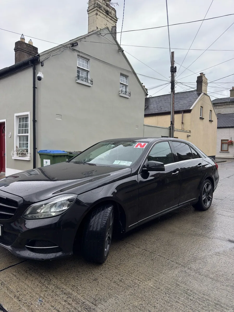 Mercedes-Benz E220d - Image 2
