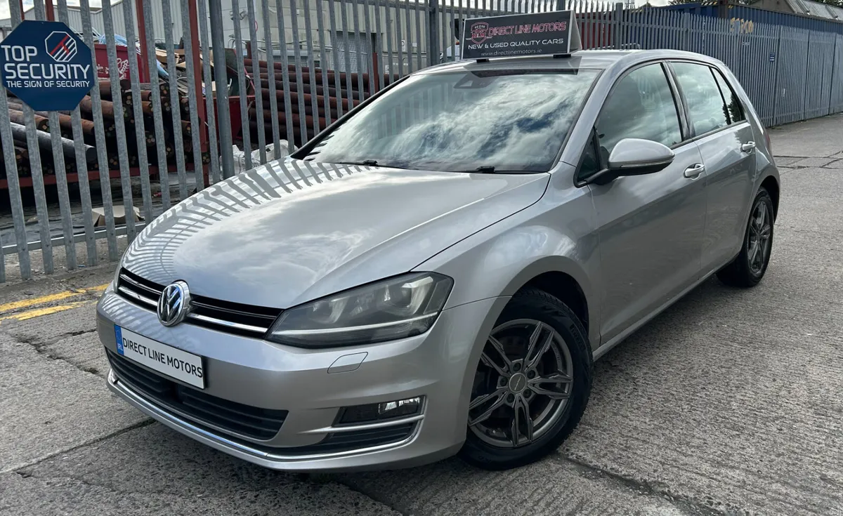 2014 Volkswagen Golf Highline - Image 2