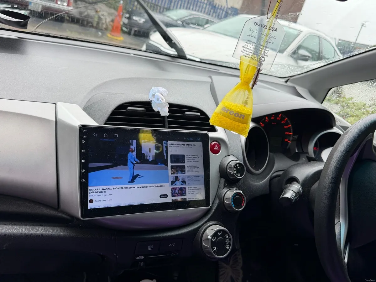 Selling my car - Image 1