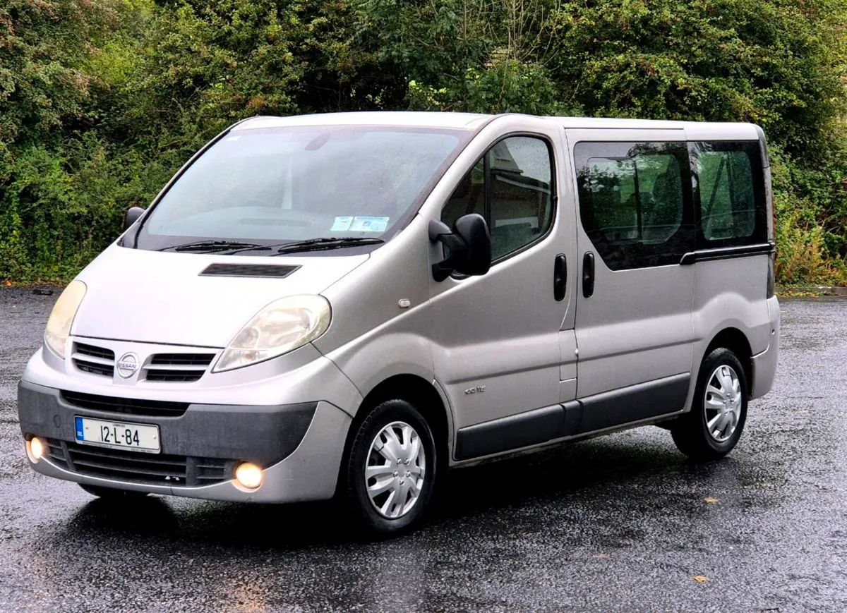 Nissan Primstar 9 Seater - Image 4