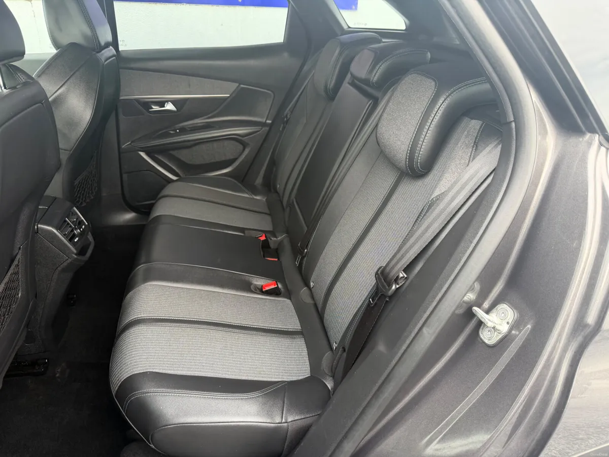222 PEUGEOT 3008 1.5 HDI 130BHP ALLURE MANUAL - Image 5