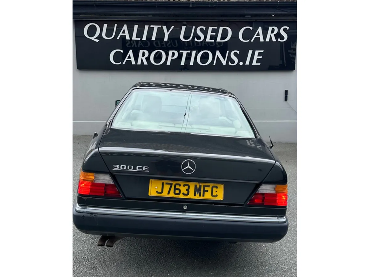 Mercedes-Benz 300 AUTO CE - Image 5