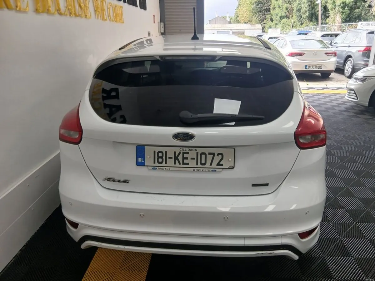 Ford Focus St-lin 1.0 Ecoboost 125PS 6SPD - Image 5