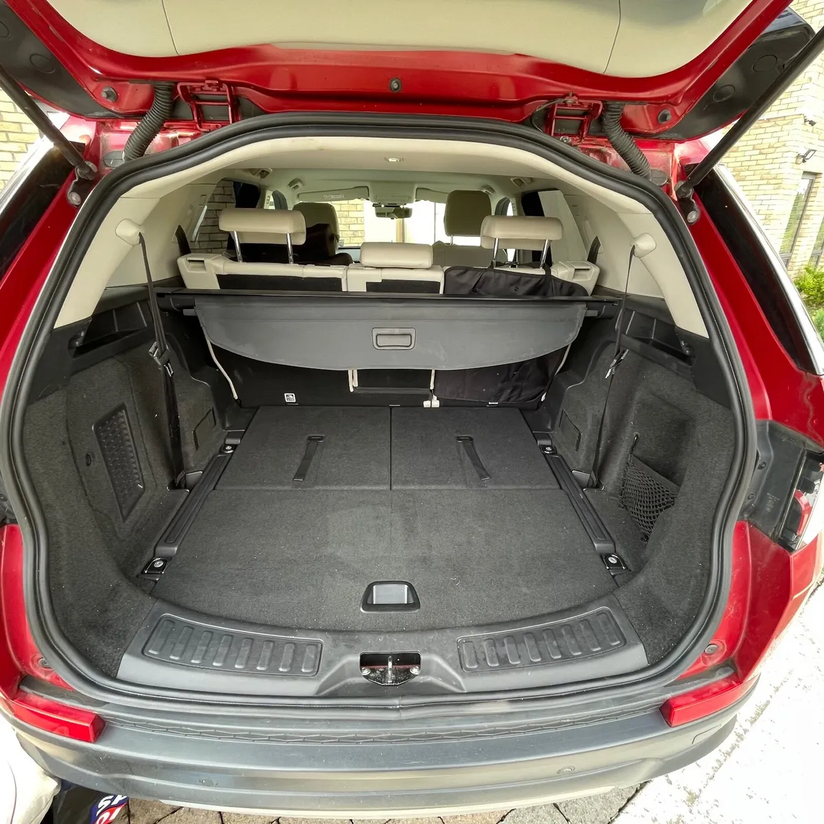 Land Rover Discovery Sport 2020 - Image 2