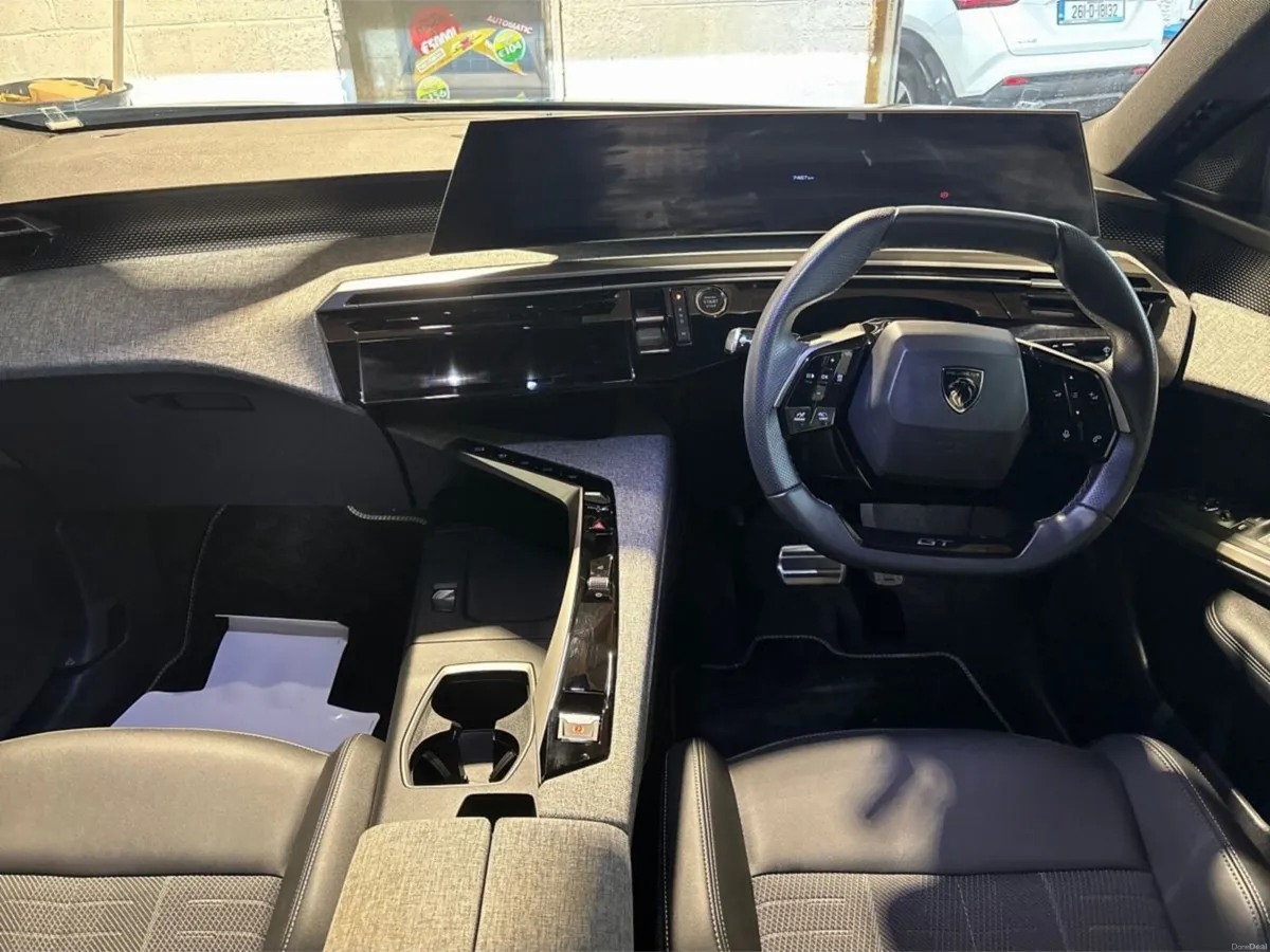 Peugeot 3008 1.2 MHEV 145bhp eDCS6 GT - Image 3