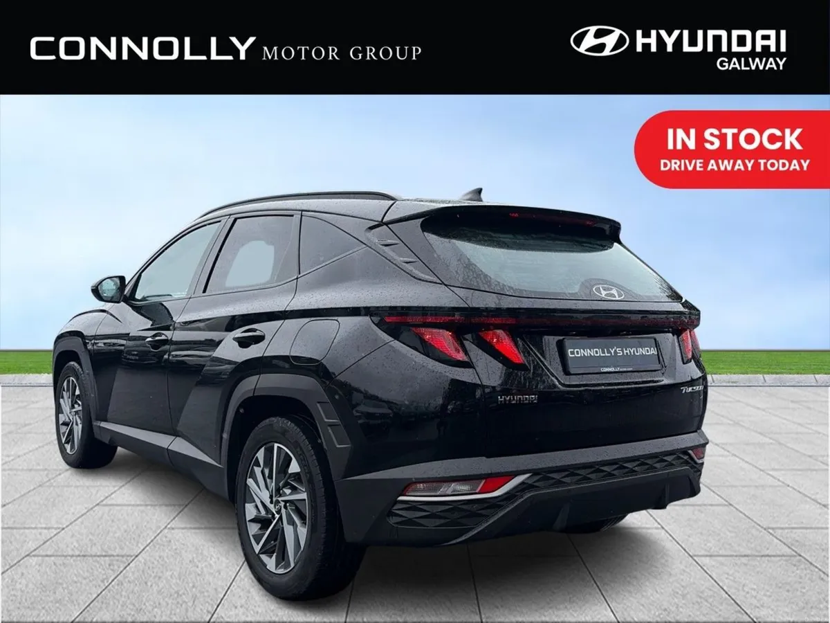 Hyundai Tucson 2WD Executive 4.9% low fin - Image 2