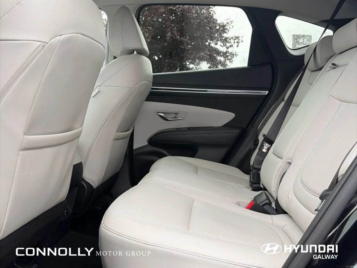 Hyundai Tucson 2WD Executive 4.9% low fin - Image 6
