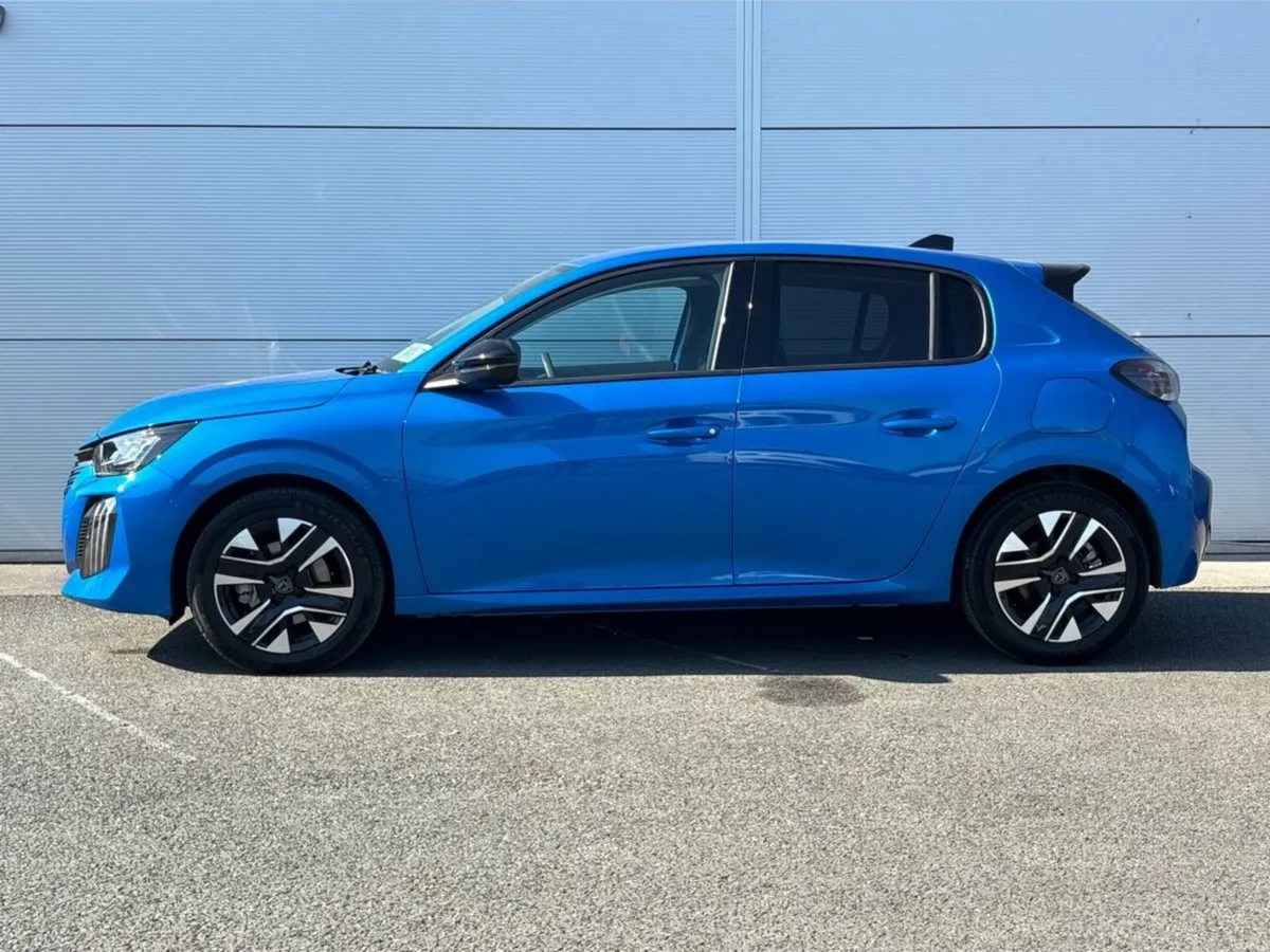 Peugeot 208 **Demo Sale** HYBRID 110BHP e-DCS6 All - Image 3