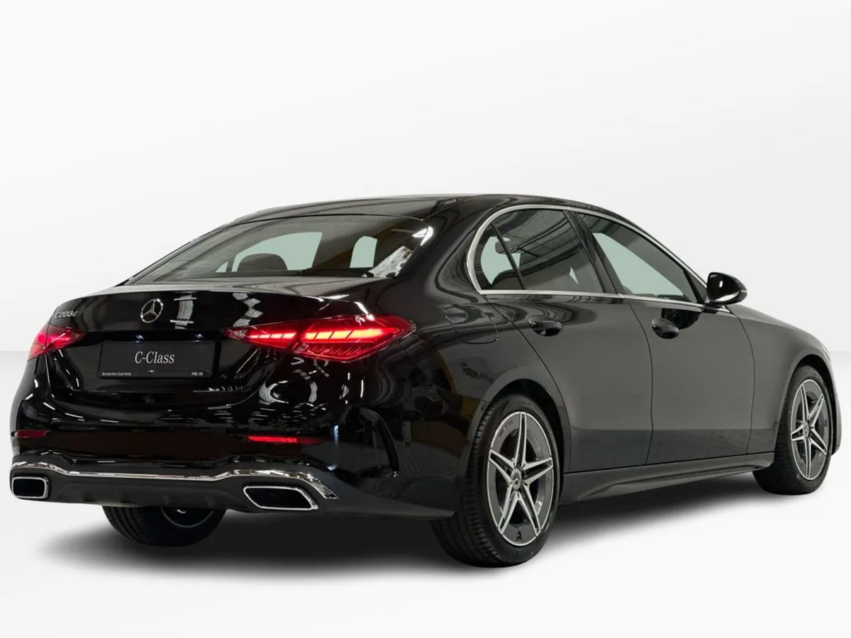 Mercedes-Benz C-Class C200 D AMG Line Edition + - Image 3