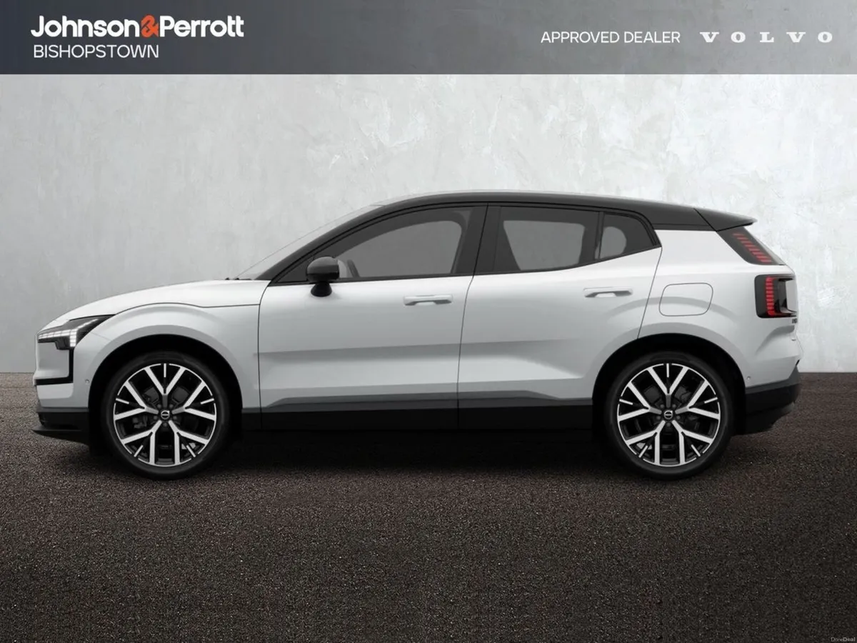 Volvo EX30 P5 Long Range Ultra Black Edition - Ava - Image 5