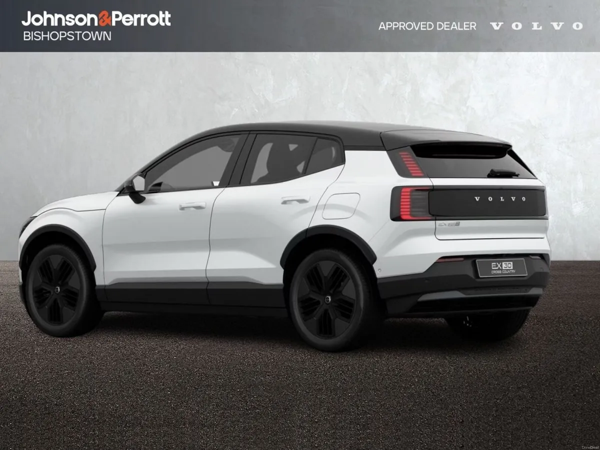 Volvo EX30 Cross Country P5 Long Range Ultra - Ord - Image 3