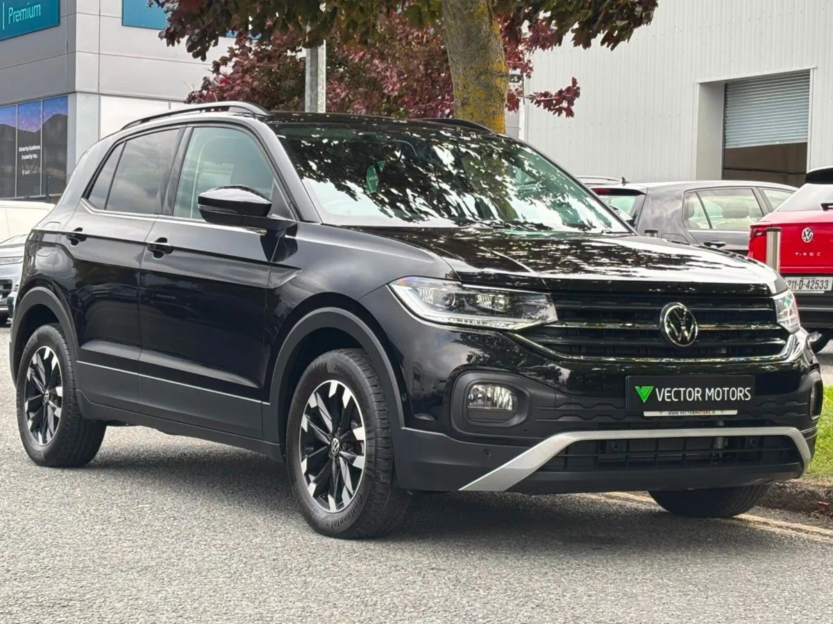 Volkswagen T-Cross 1.0 TSI PRTROL AUTO ACTIVE 12 M - Image 1