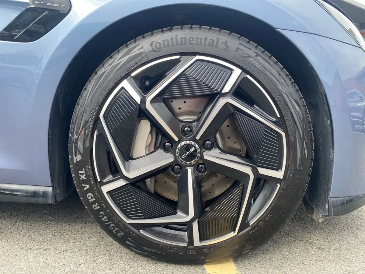 BYD SEAL ***EX-DEMO***82.5kWh Design RWD - Image 5