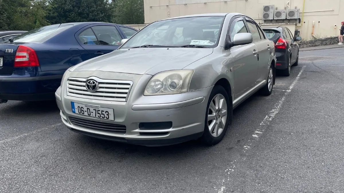 Toyota Avensis 2006 - Image 4