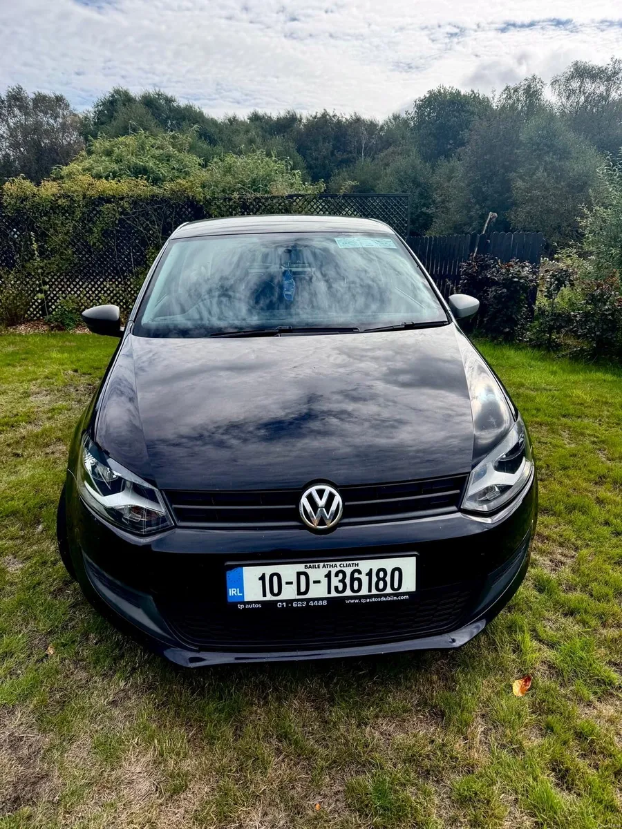 Volkswagen Polo 2010 - Image 2