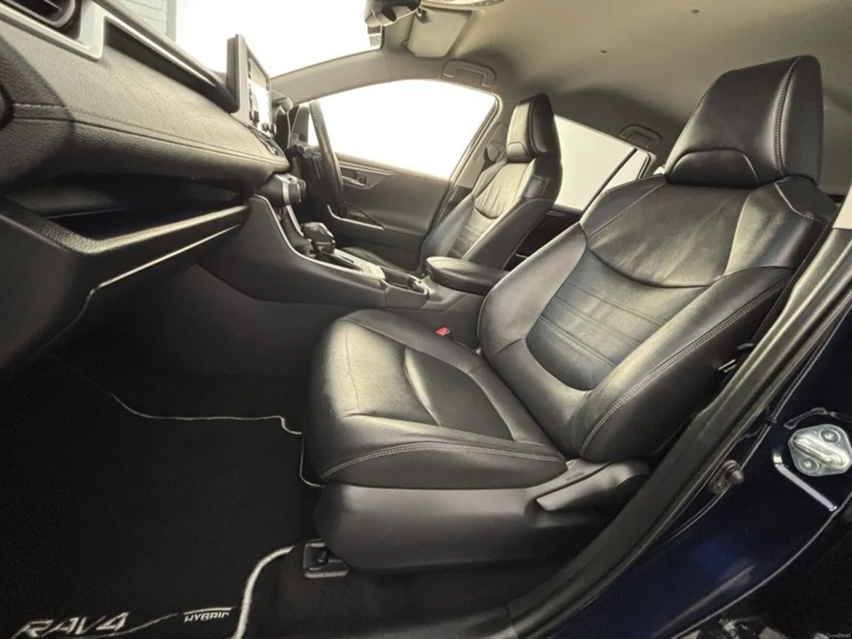 Toyota RAV4 HYBRID PLATINUM 2WD - Image 6