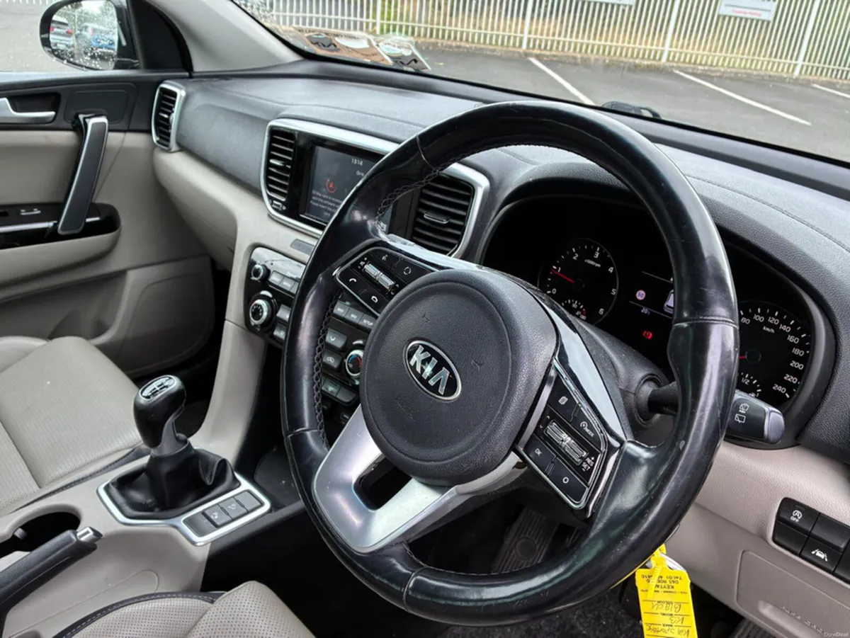 Kia Sportage K3 5DR (ONLY 40 MINS FROM DUBLIN) - Image 4