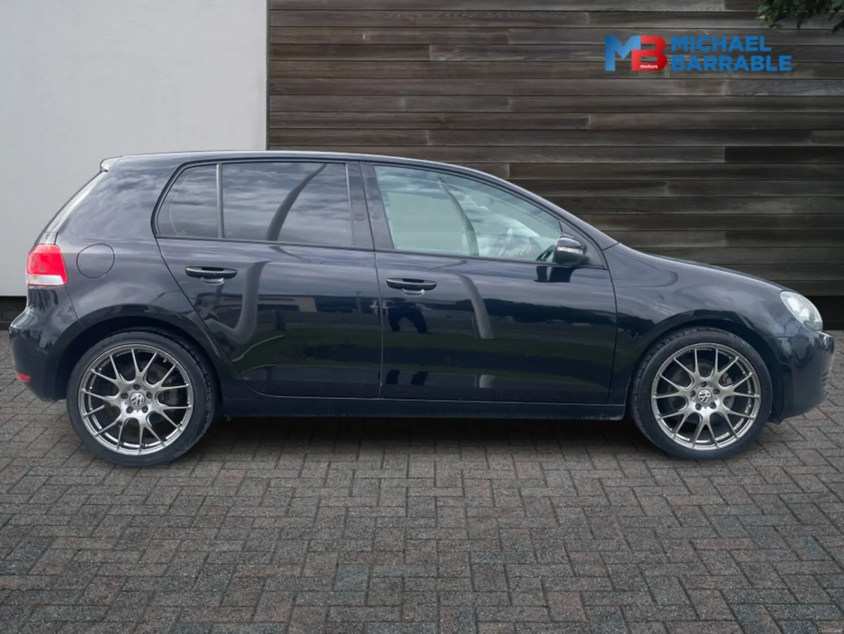 Volkswagen Golf 1.2 Petrol Automatic - Image 4