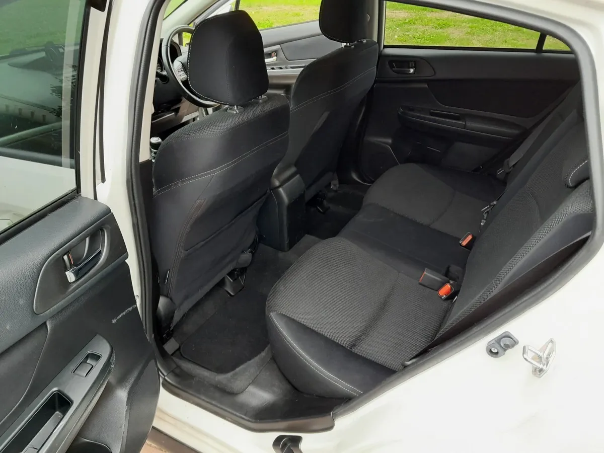 Subaru XV 2015 4x4 150hp - Image 5