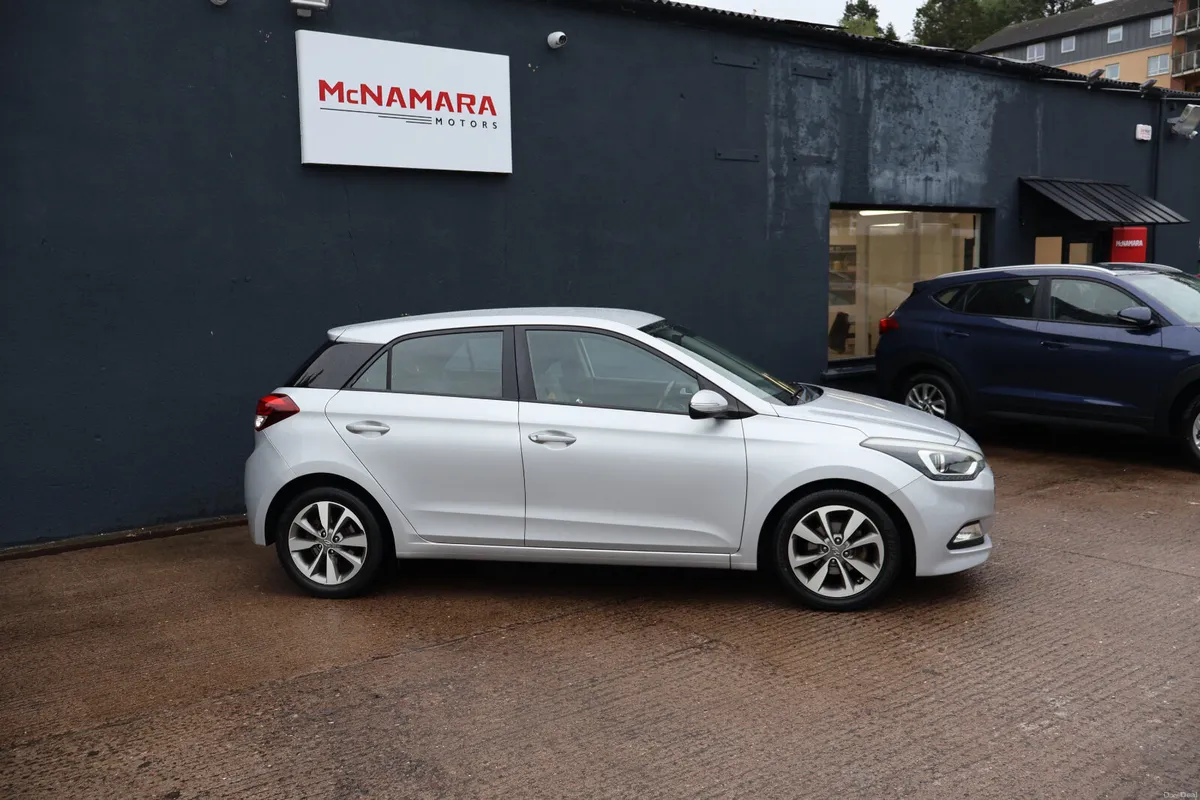 Hyundai i20 Deluxe 63,000Km New NCT Exceptional! - Image 2