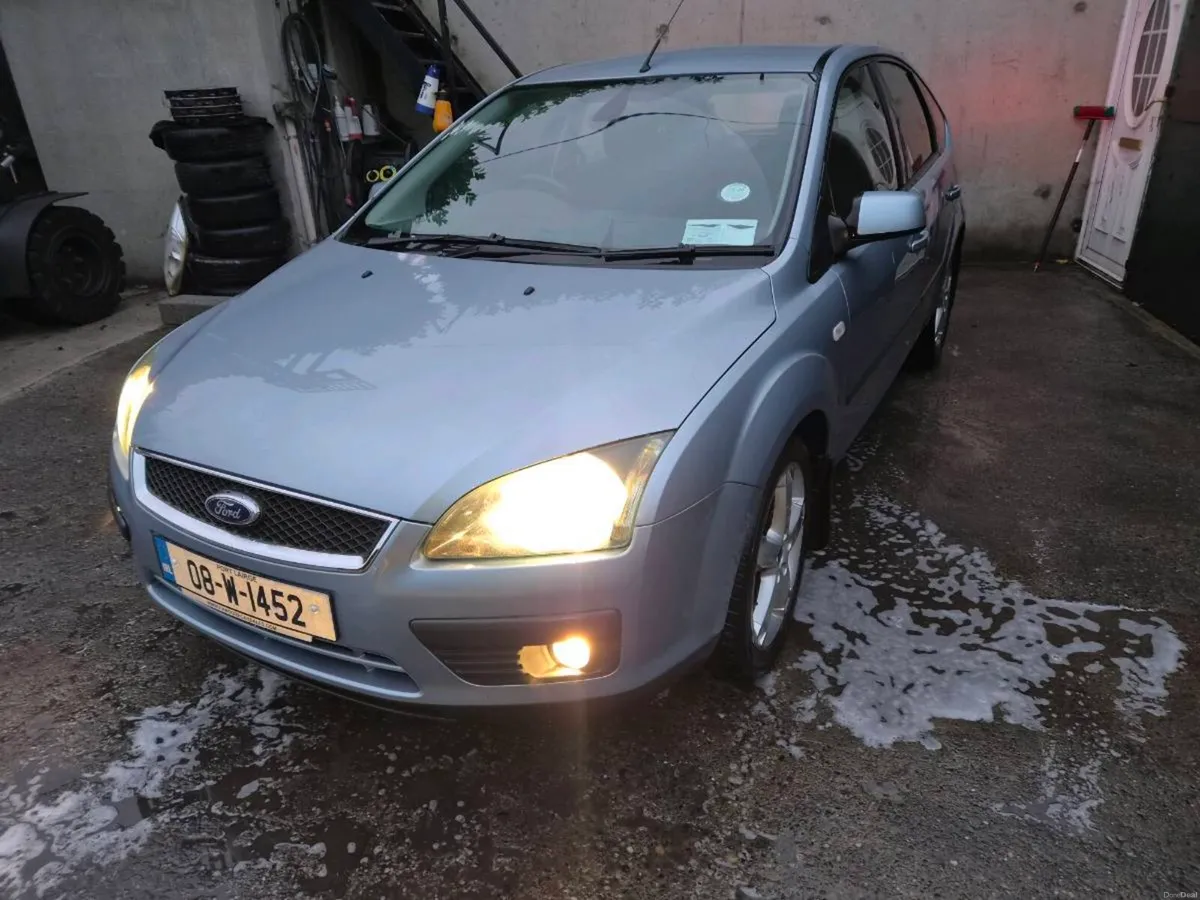 Ford Focus Petrol - Image 5