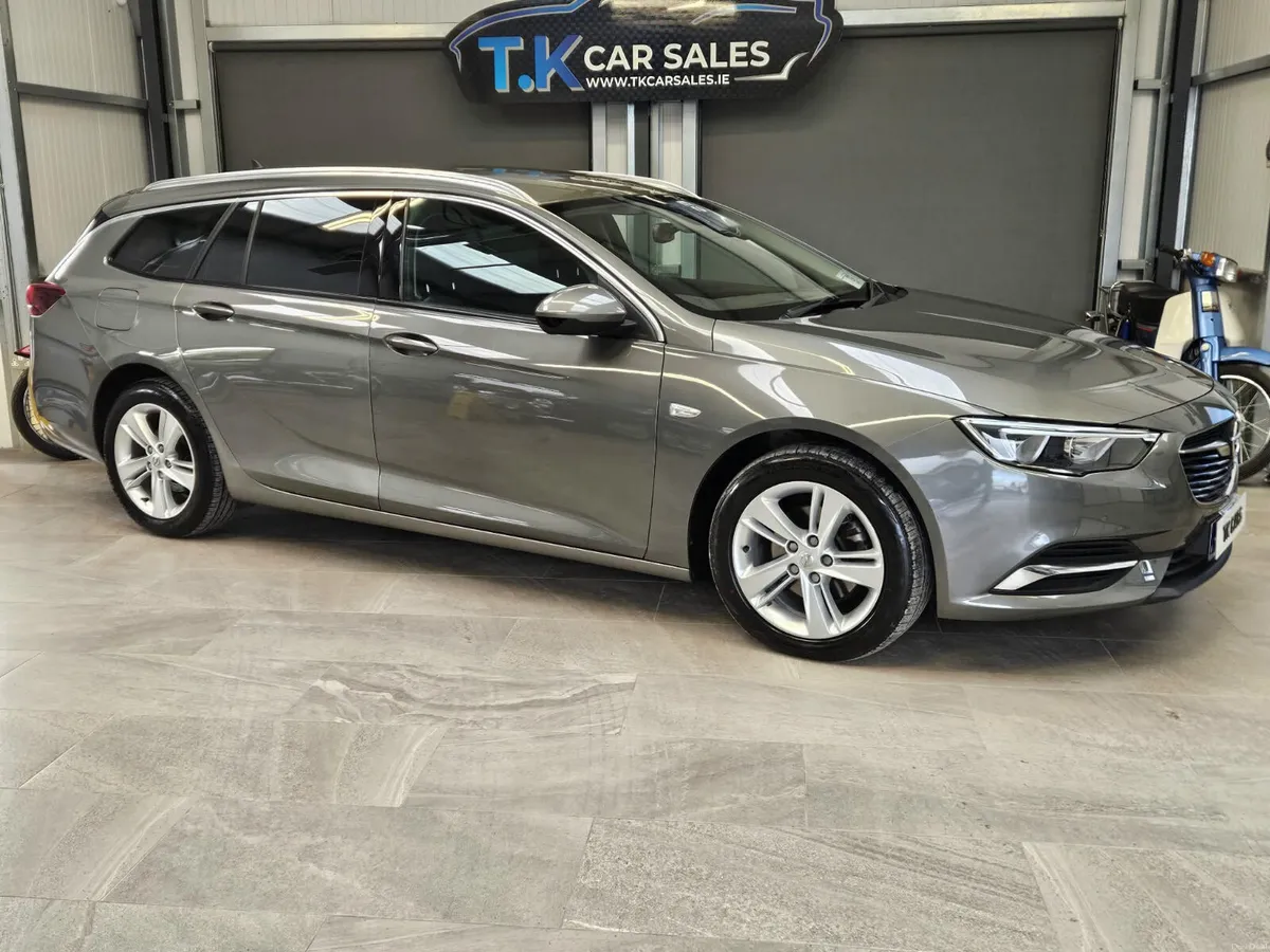 201 OPEL INSIGNIA SPORTS TOURER - Image 1