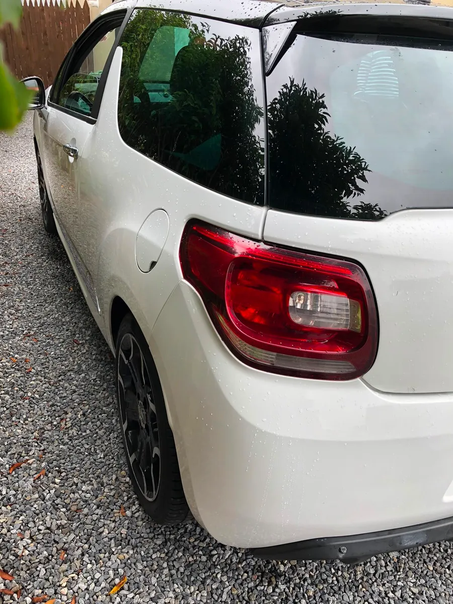 Citroen Ds3 2012  hatchback 1.6D - Image 3