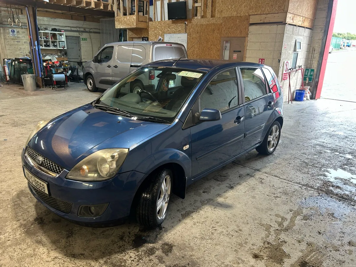 Ford Fiesta - Image 2