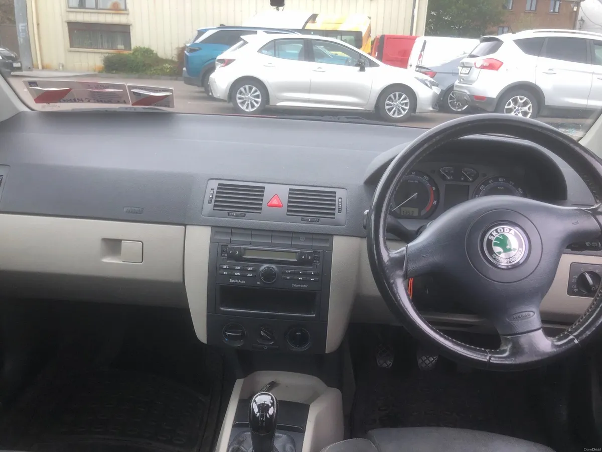 Skoda Fabia 2005 - Image 2