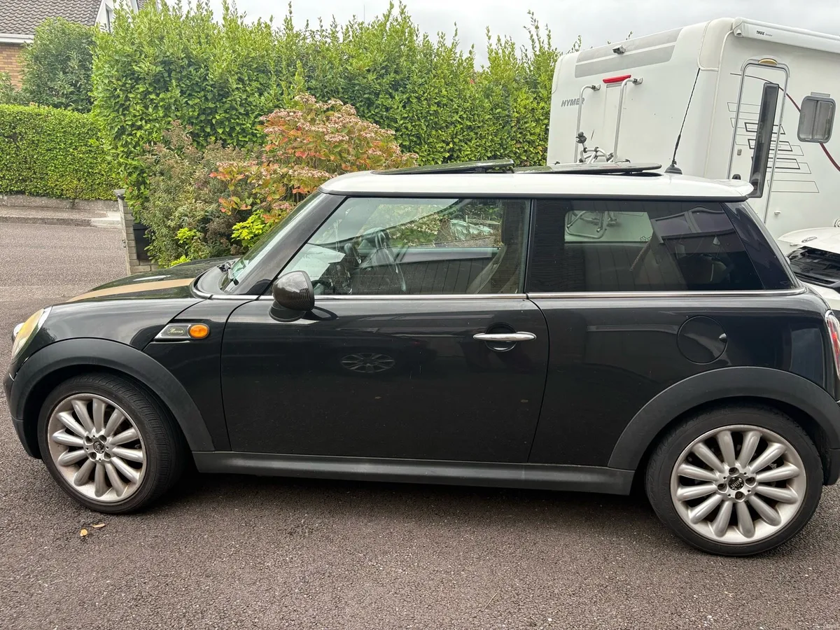 Mini Cooper Mayfair - Image 3