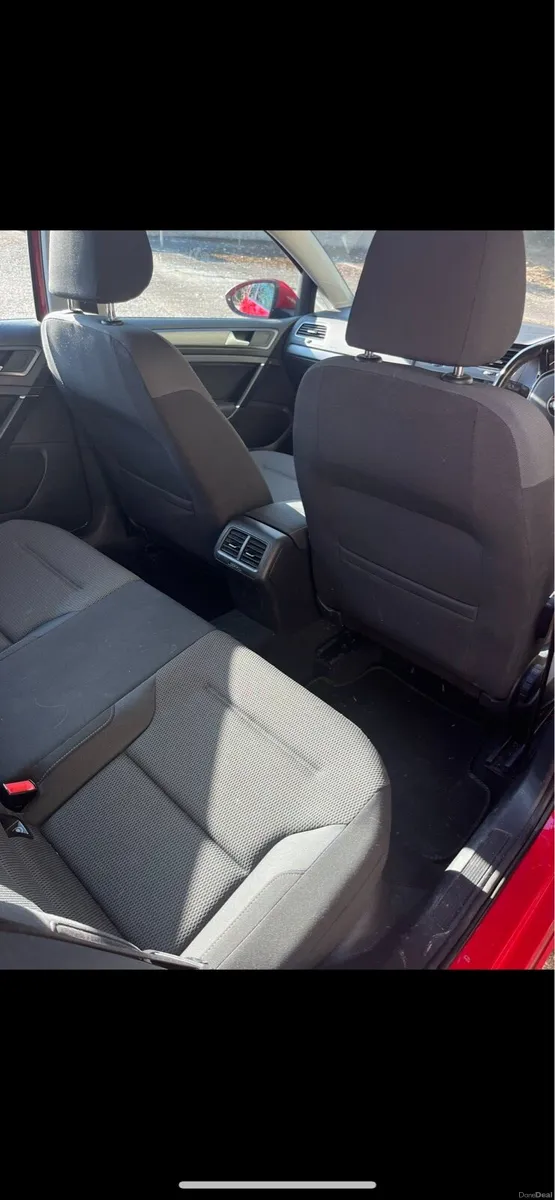 Volkswagen Golf - Image 4