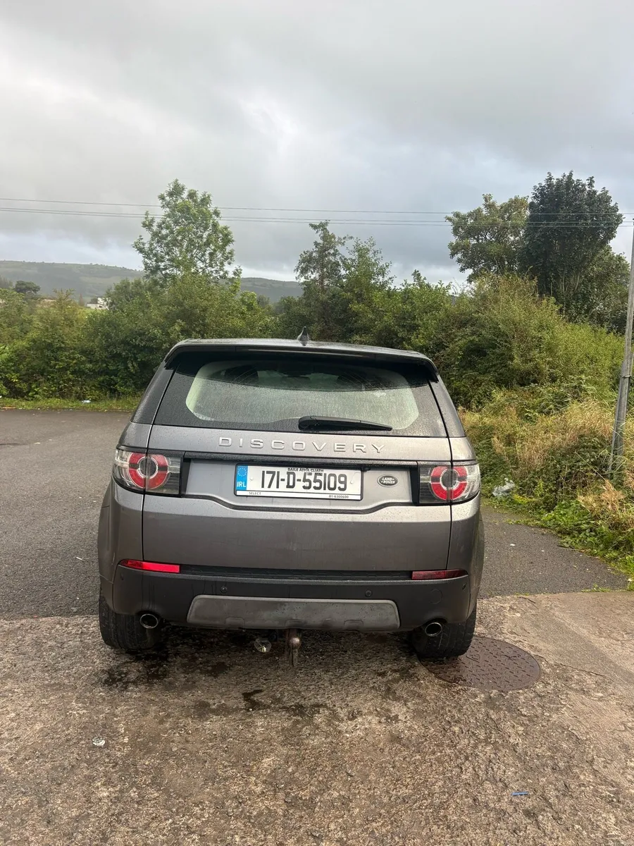 Land Rover Discovery Sport - Image 3